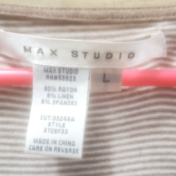 Women's top - Picture 3 of 3